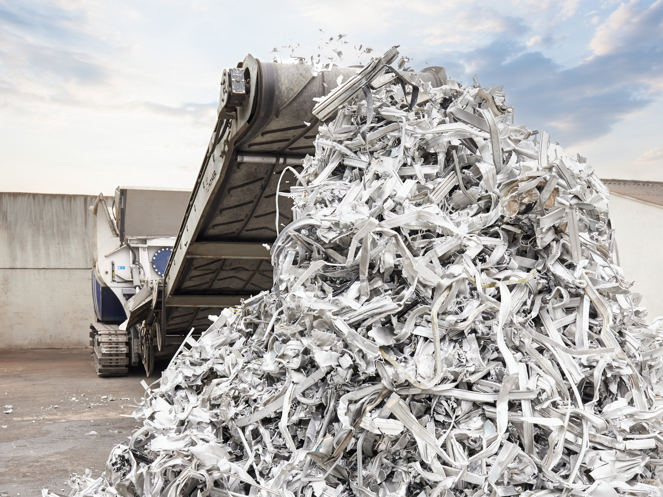 Recycling light metal scrap: Lindner Recyclingtech