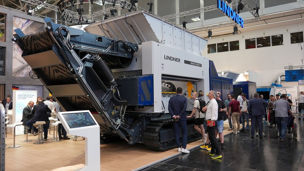Lindner Merak 2800 DT @ IFAT Munich 2026 Lindner Merak 2800 DT @ IFAT Munich 2026