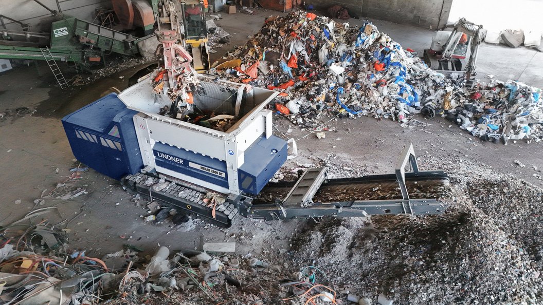 Lindner Merak 2800 DT Lindner Merak 2800 DT